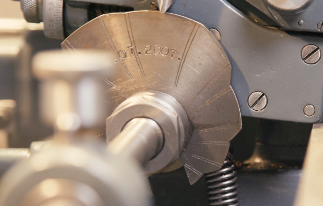 Came décolleteuse 1